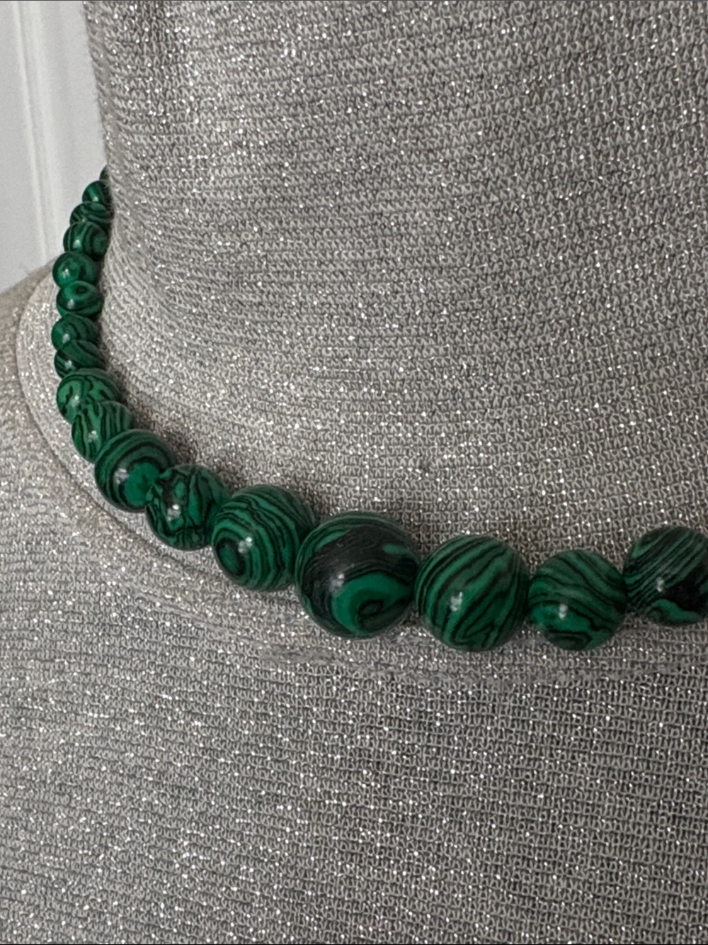 Malachite style Bead Necklace - Deep Green Striped Graduated Stone Beads - Picture 3 of 5